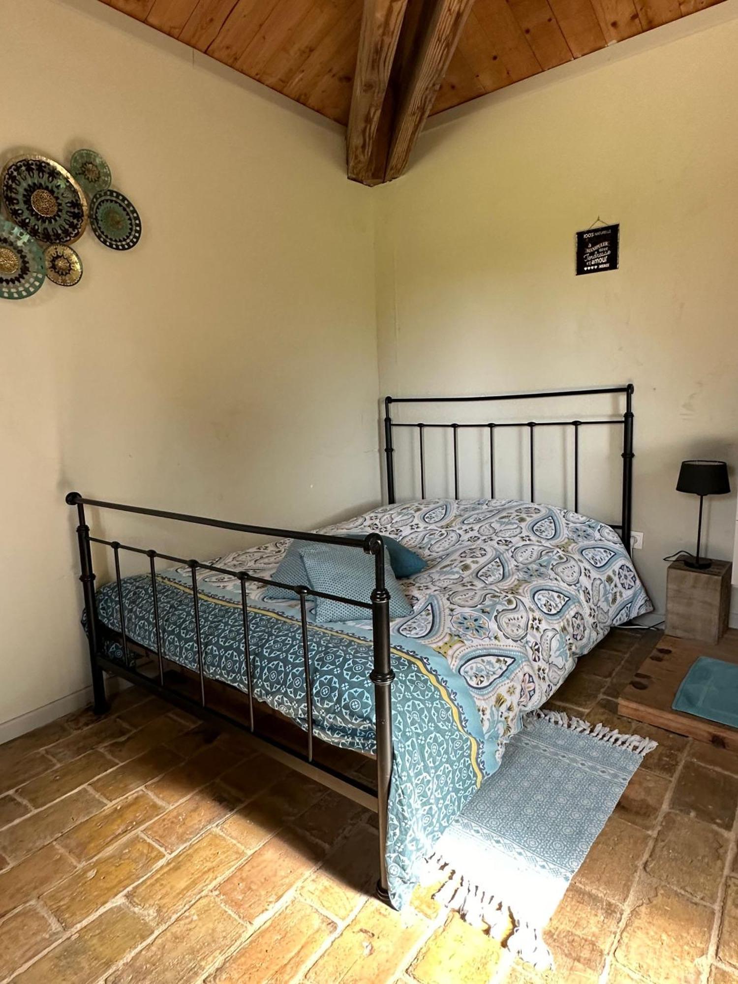 Maisonnette Independante Au Calme Dans Un Grand Jardin Châteauneuf-du-Rhône 외부 사진